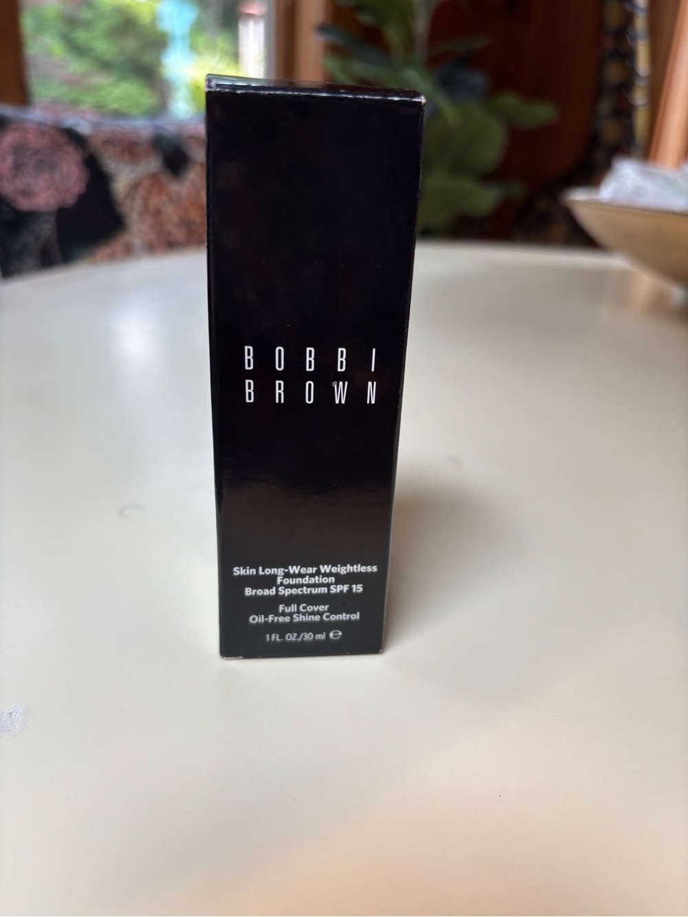 Bobbi Brown Moisturizer Bottle - Black